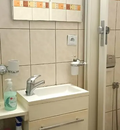 Liege, Luik, - Chambre Pour Personne Seule 리에주